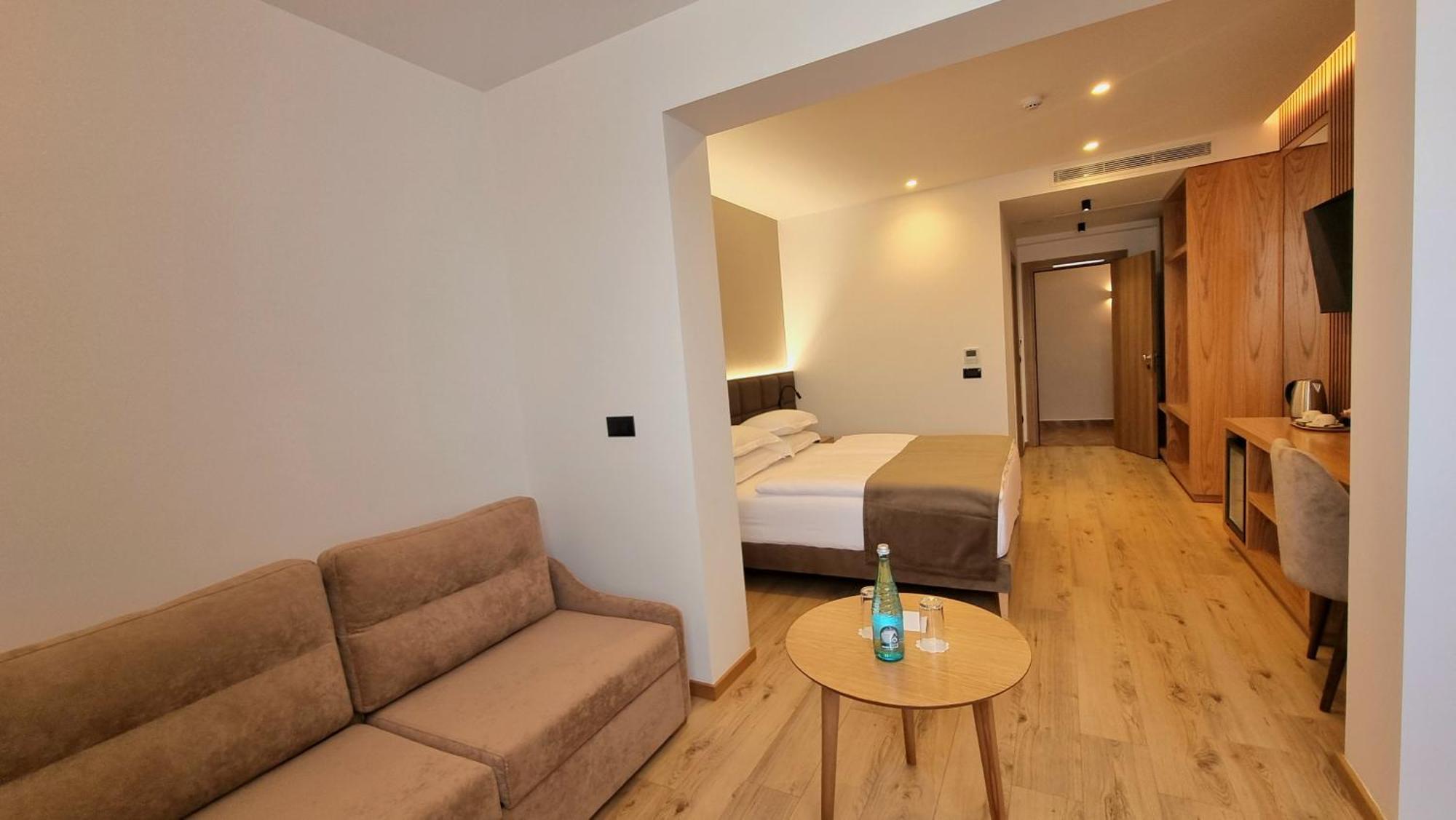 Sibb Hotel تيرانا المظهر الخارجي الصورة