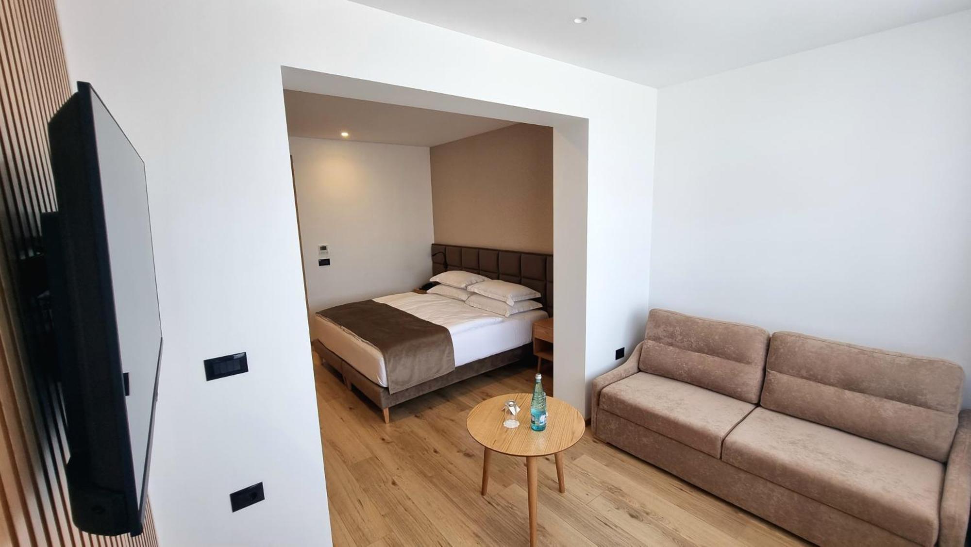 Sibb Hotel تيرانا المظهر الخارجي الصورة