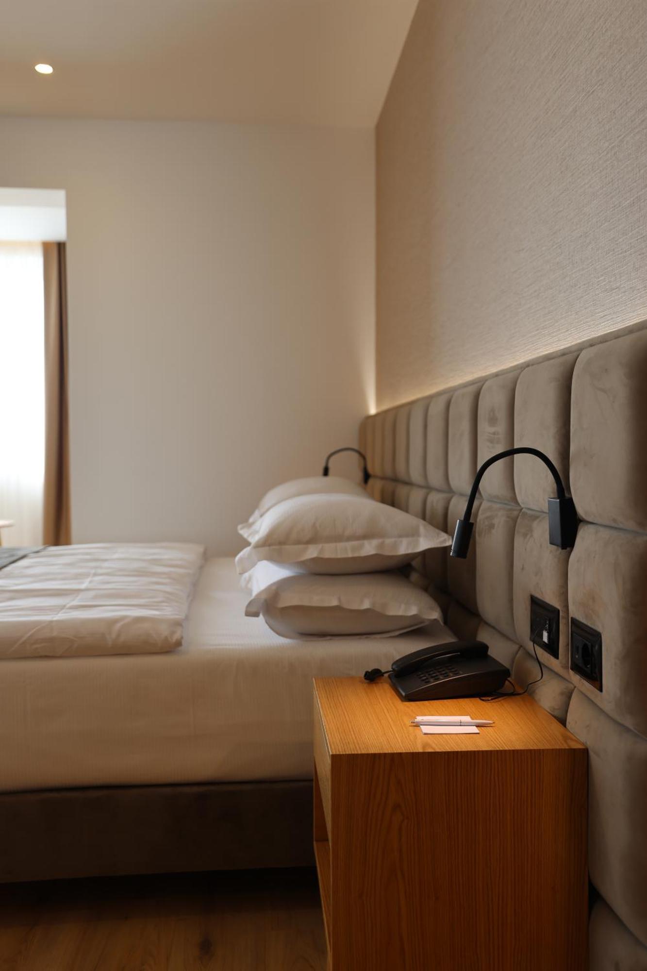 Sibb Hotel تيرانا المظهر الخارجي الصورة