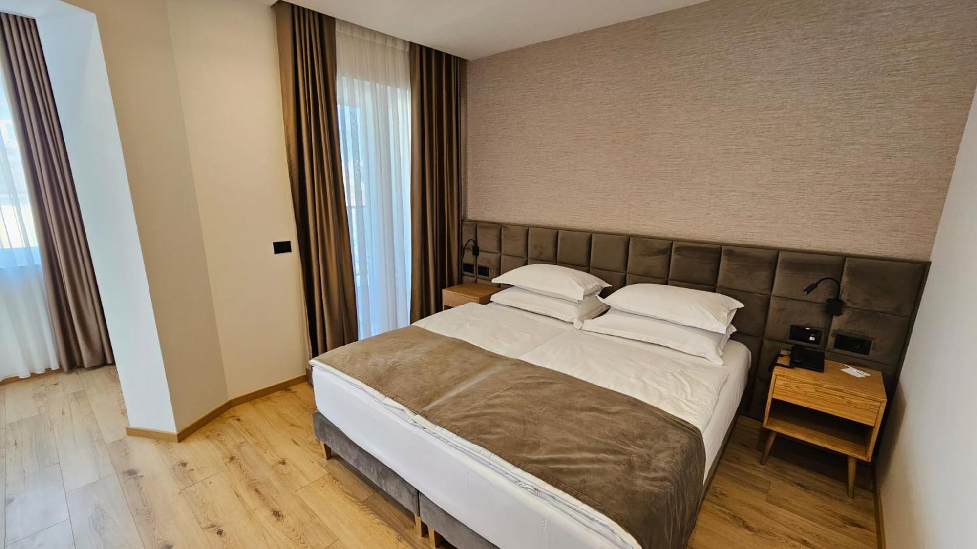 Sibb Hotel تيرانا المظهر الخارجي الصورة