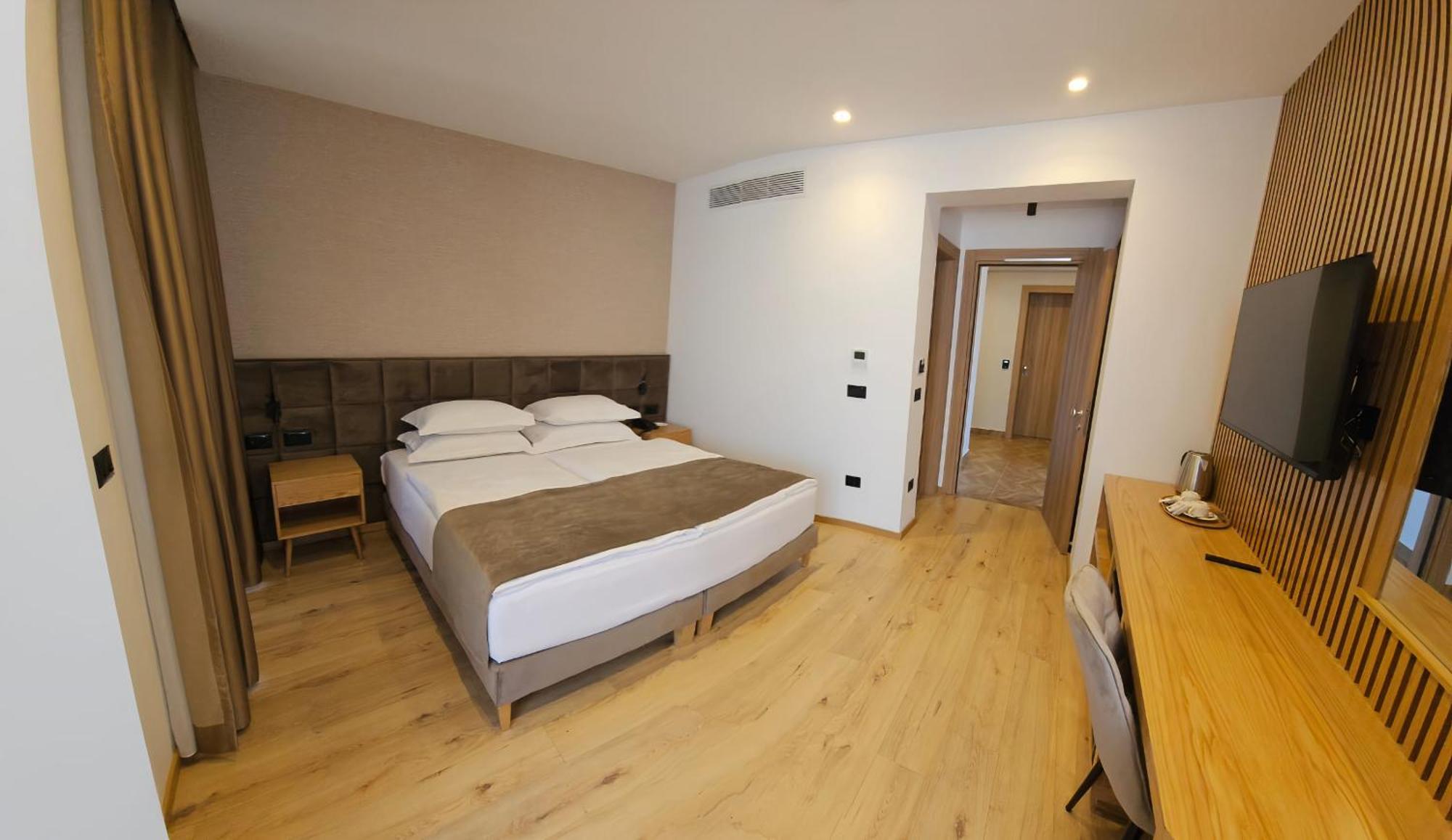 Sibb Hotel تيرانا المظهر الخارجي الصورة